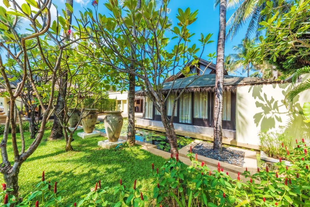 Impiana Beachfront Resort Patong, Phuket Exterior photo